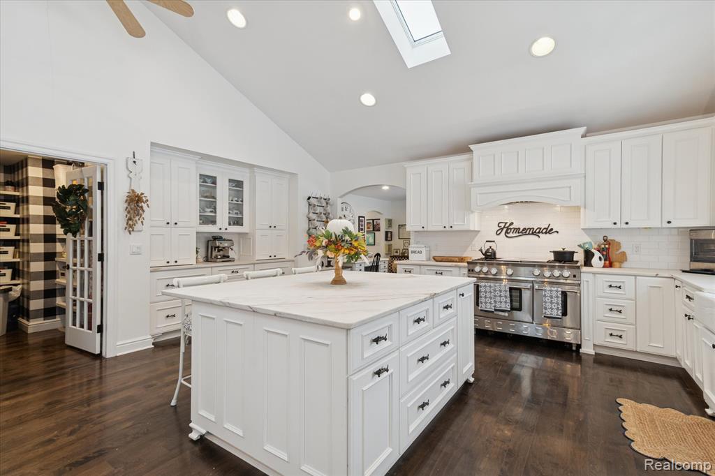 187 Darwin Road, Pinckney, MI 48169 — Photo 11