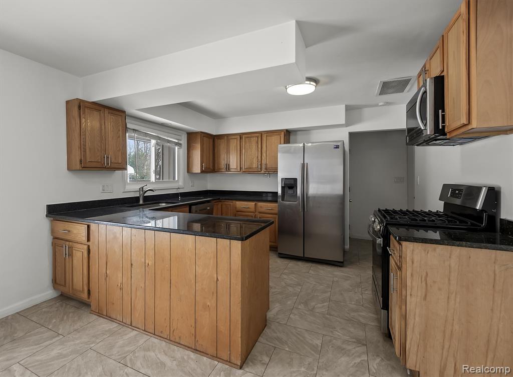 5570 FORMAN Drive, Bloomfield Hills, MI — Photo 5