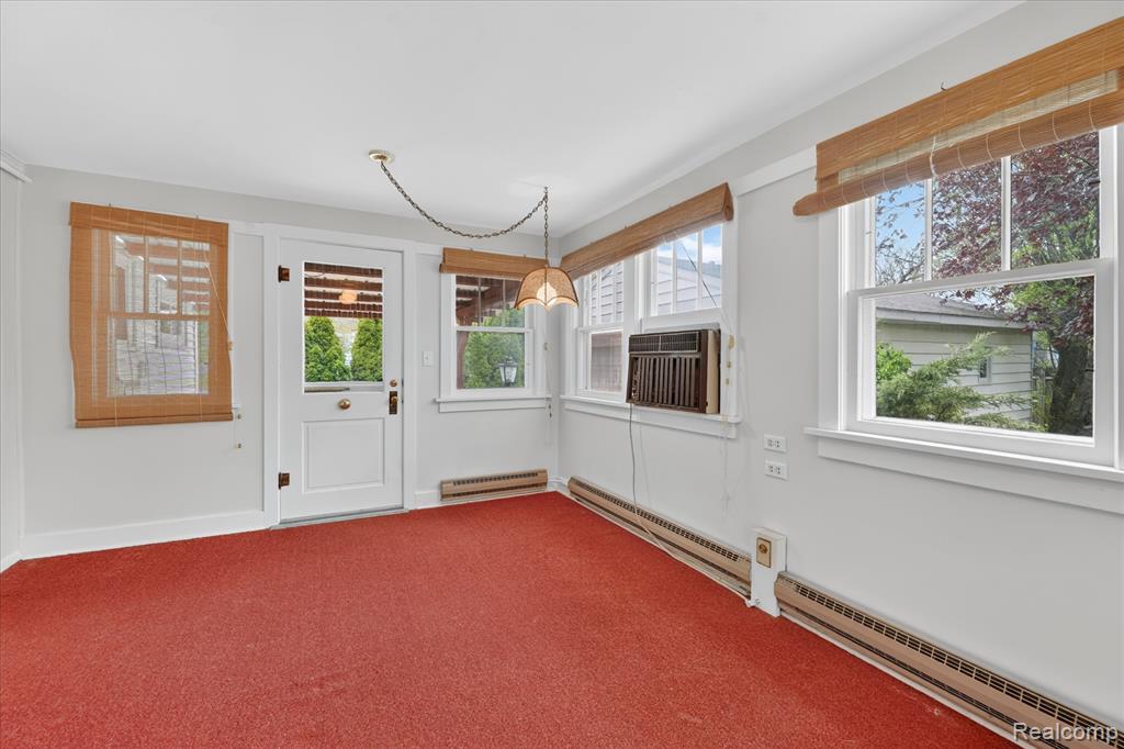 516 W Washington Street, Howell, MI 48843 — Photo 27