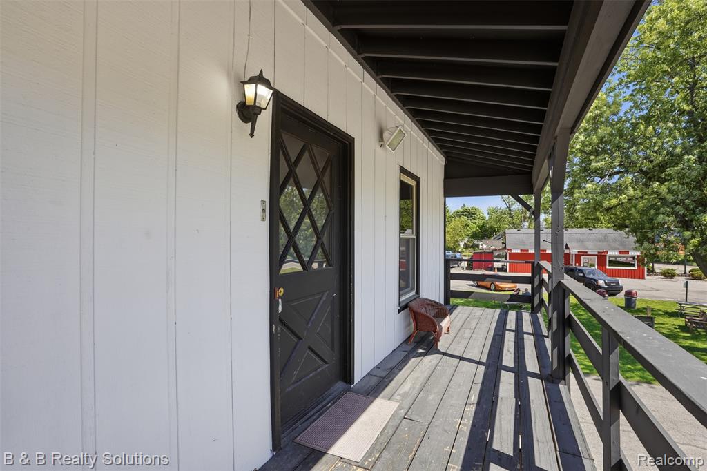 780 N Van Dyke Road, Almont, MI 48003 — Photo 5