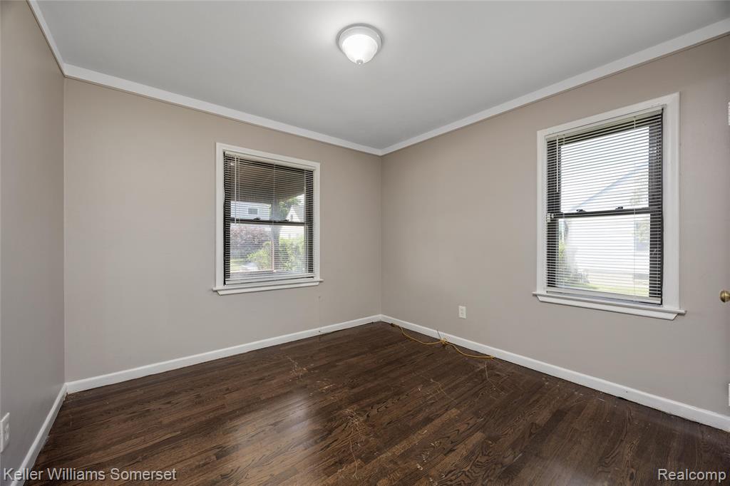 8289 Ford Avenue, Warren, MI 48089 — Photo 8