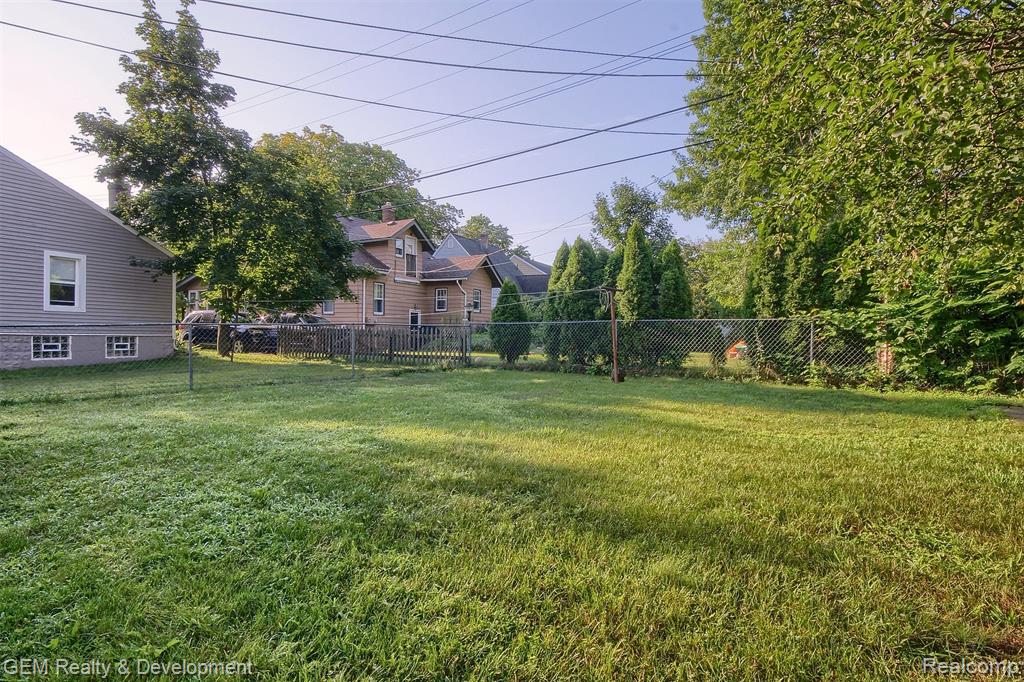 545 WING Street, Plymouth, MI 48170 — Photo 19