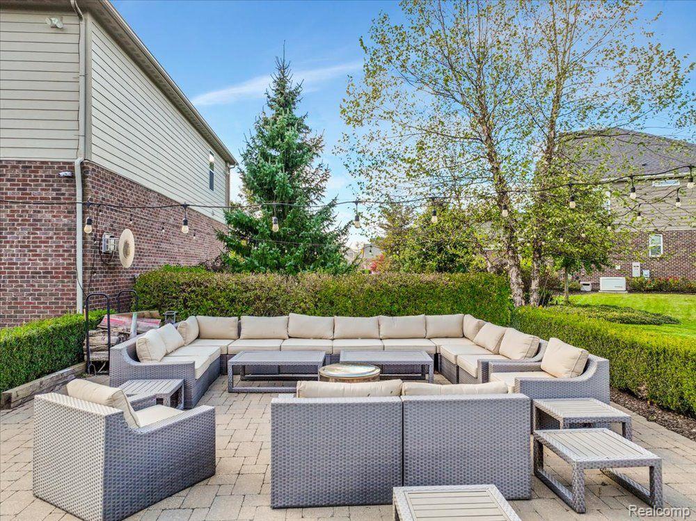 50565 Mayfield East Court, Canton, MI 48187 — Photo 59