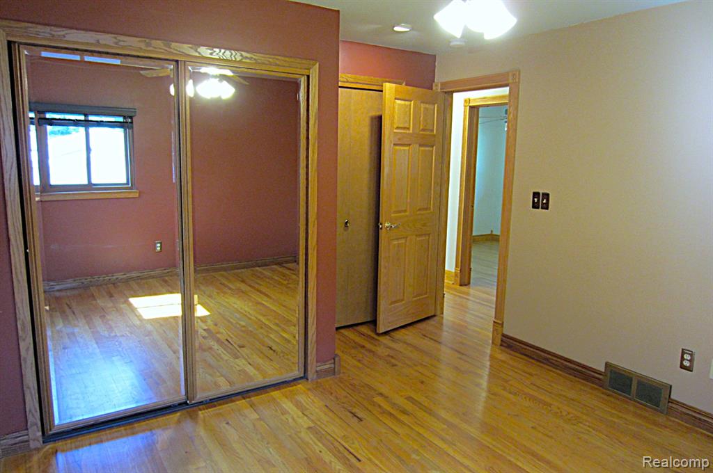 52477 Pappy Lane, Shelby Twp, MI 48316 — Photo 18