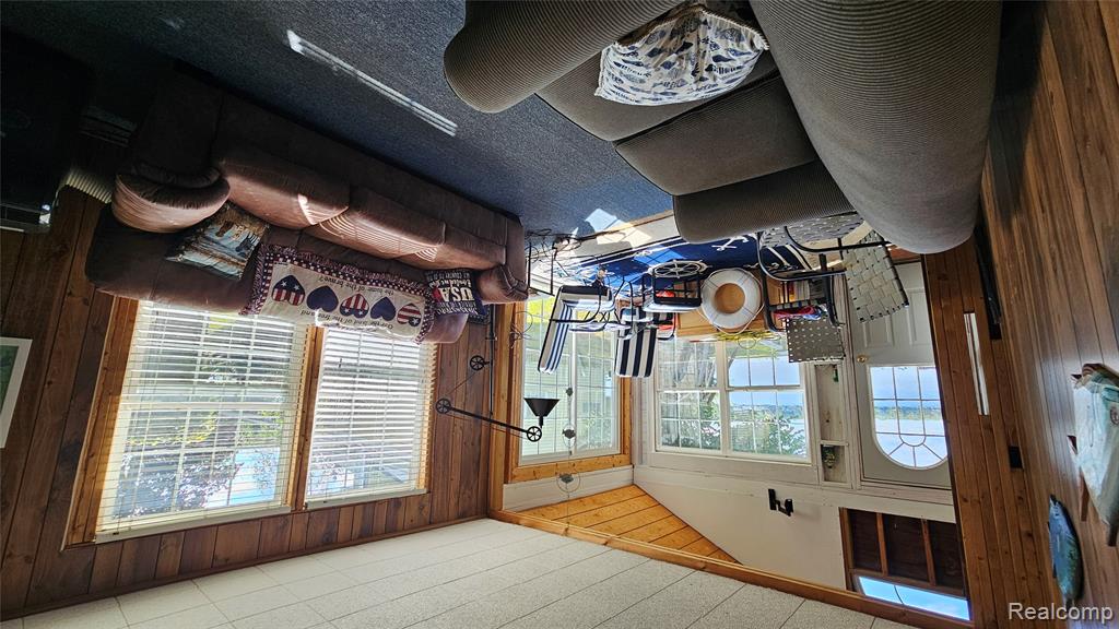 9620 Base Lake Rd, Pinckney, MI 48169 — Photo 10