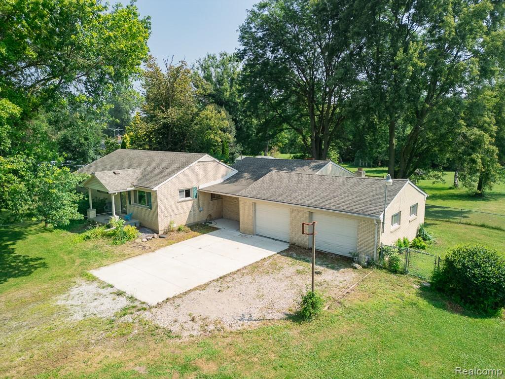 61960 Schoenherr Road, Washington, MI — Photo 2