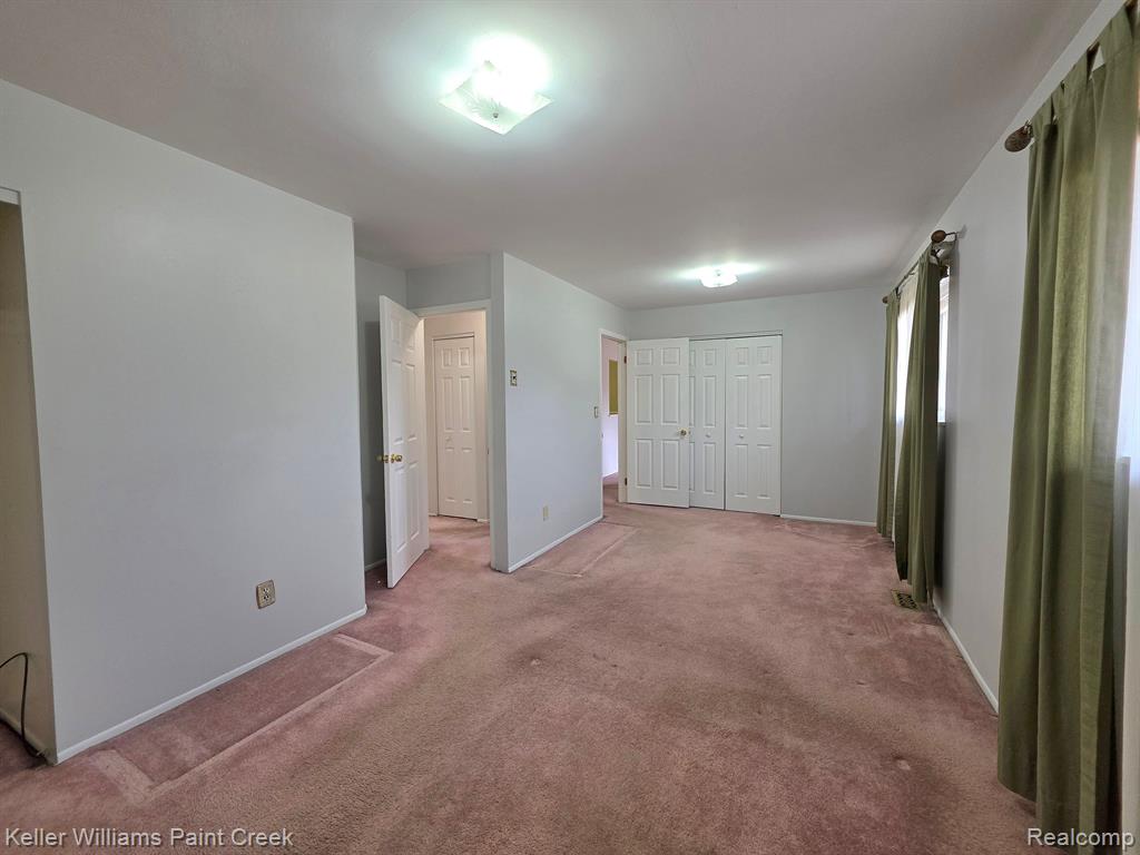 39760 VALIANT Drive, Sterling Heights, MI 48313 — Photo 18