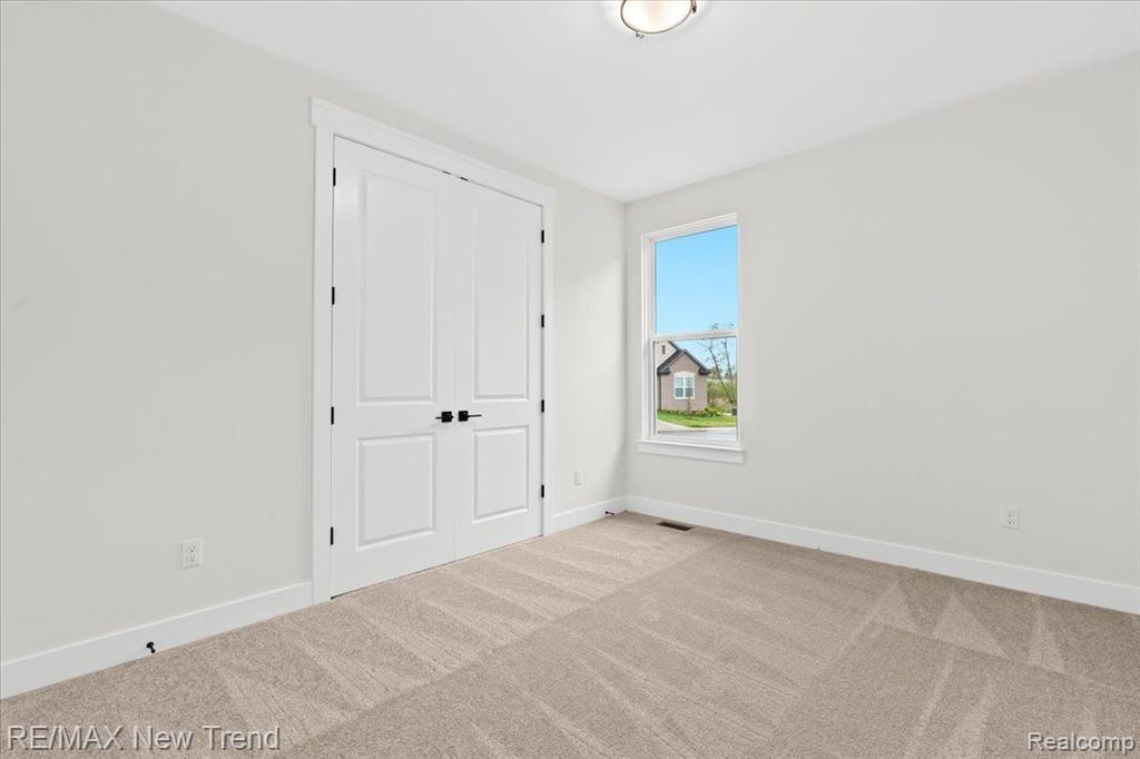 7832 Trailside Court, West Bloomfield, MI 48323 — Photo 18