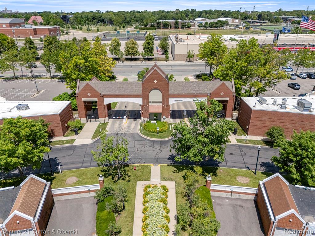 250 E Harbortown Drive, 708, Detroit, MI 48207 — Photo 48