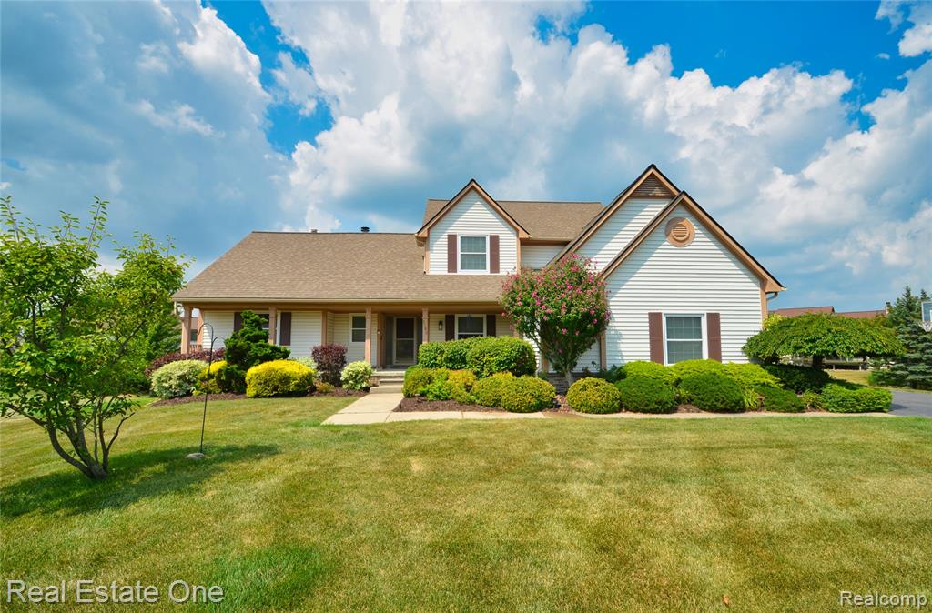 2092 Westview Court, Orion, MI — Photo 4