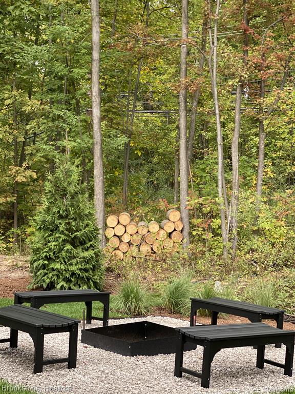 3440 N Squirrel Road, Auburn Hills, MI 48326 — Photo 27