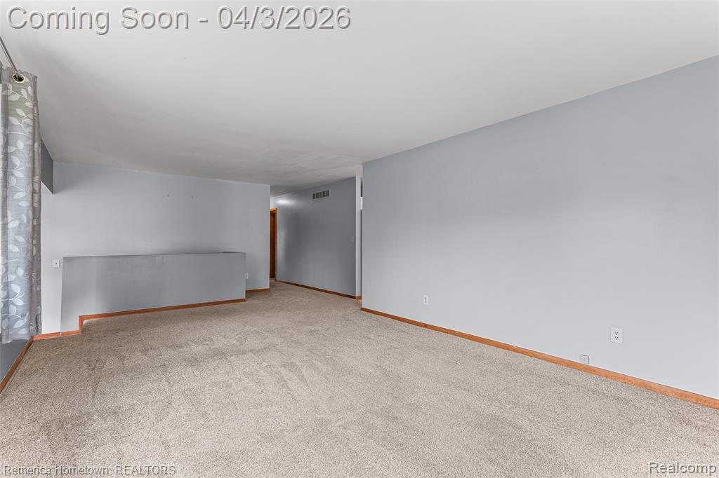 10618 Wolverine Drive, Pinckney, MI 48169 — Photo 28