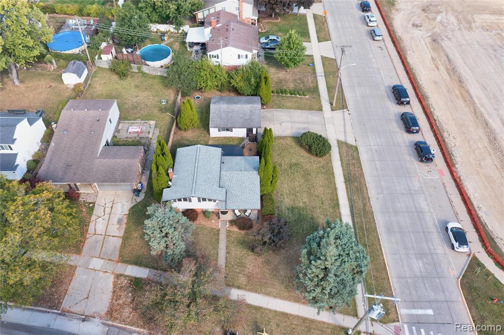 908 W Elmwood Avenue, Clawson, MI — Photo 37