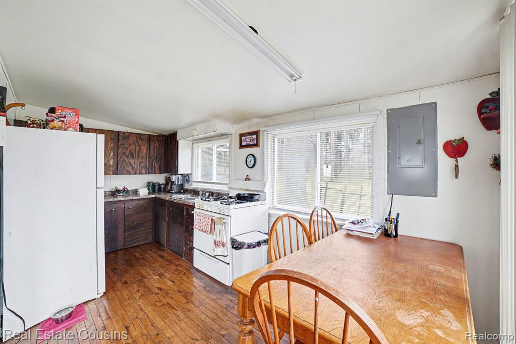 5881 Apple Hill Drive, Lake, MI 48632 — Photo 10