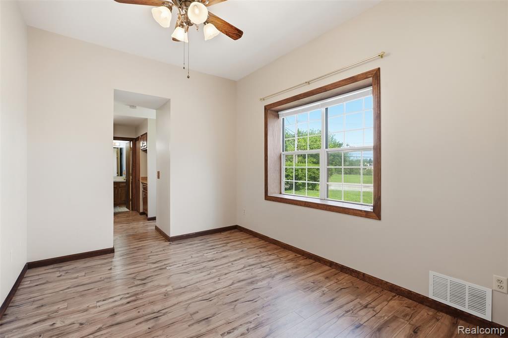 5634 Chicago Road, Warren, MI 48092 — Photo 10