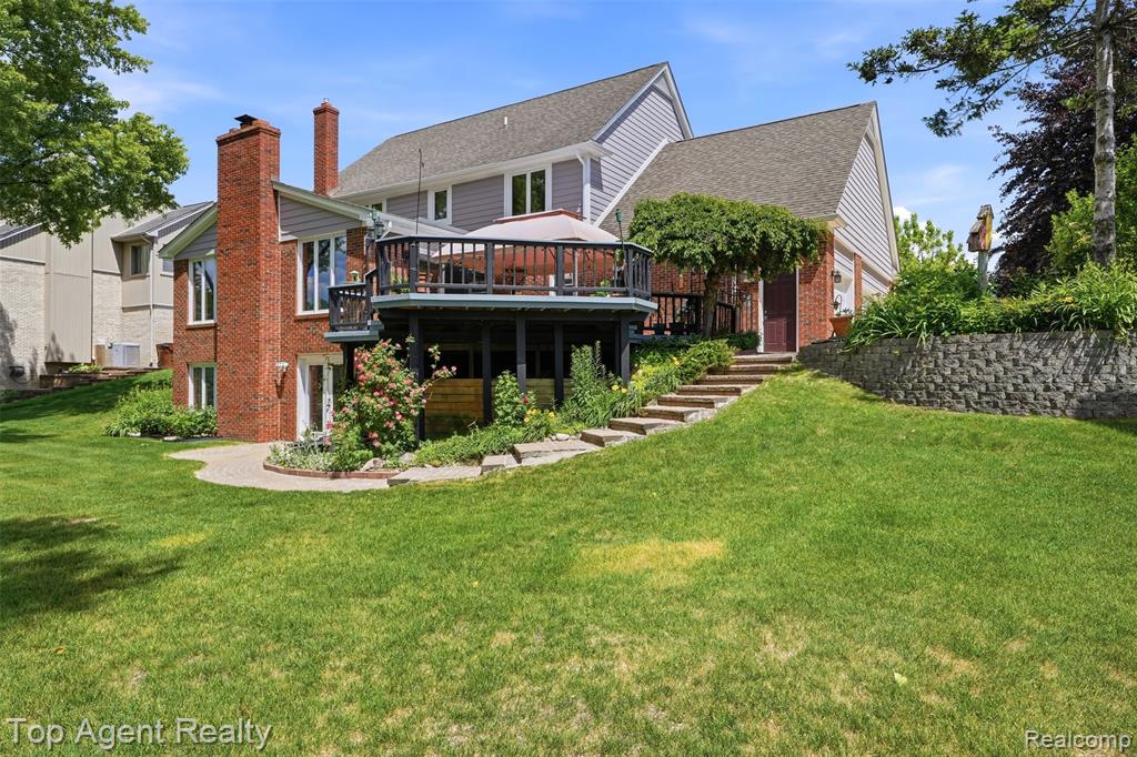 52825 Seven Oaks Drive, Utica, MI 48316 — Photo 40