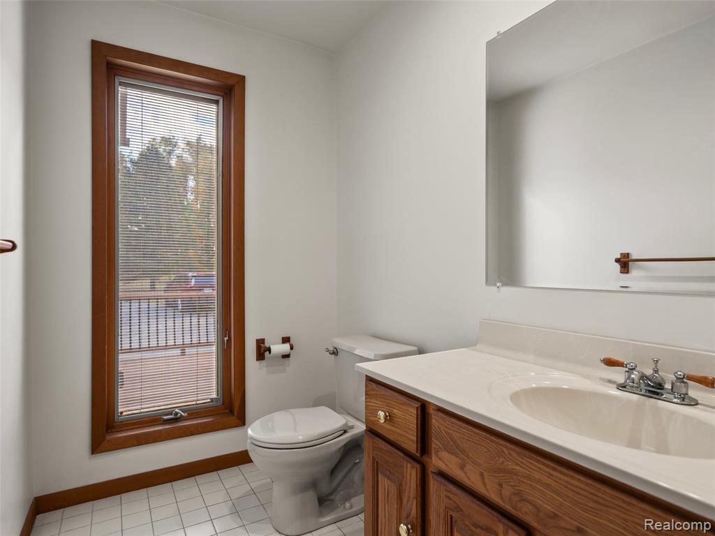 7286 Pine Knob Road, Clarkston, MI 48348 — Photo 48