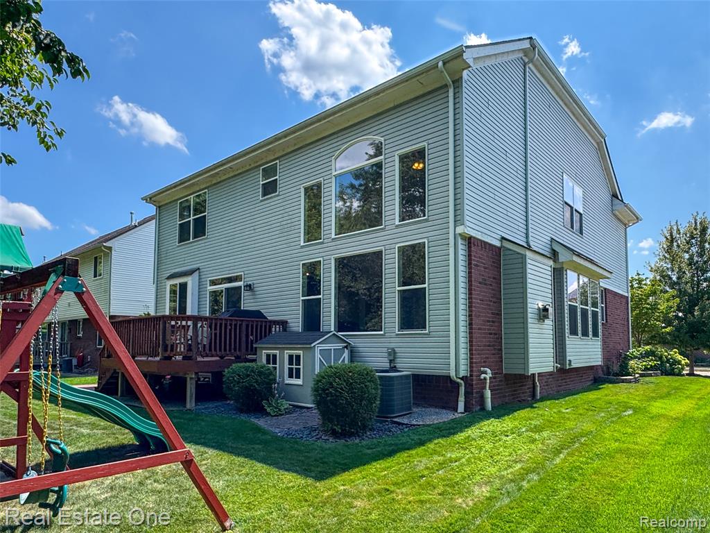 6066 Cheshire Park Drive, Clarkston, MI — Photo 48