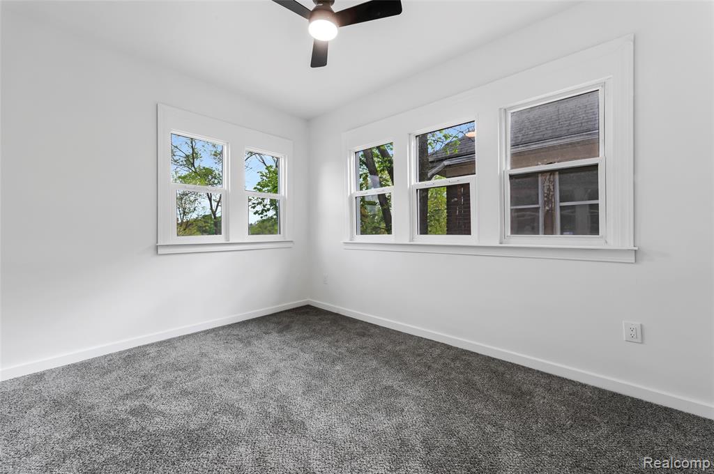 2509 Gladstone Street, Detroit, MI 48206 — Photo 46
