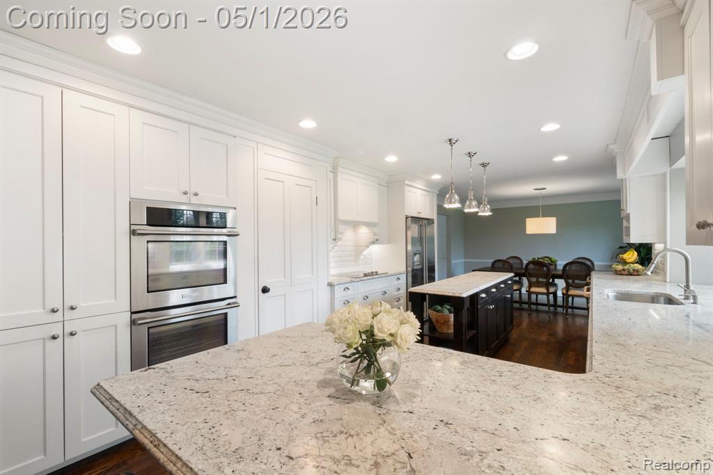 31737 Waltham Court, Beverly Hills, MI 48025 — Photo 21