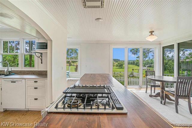 8198 Horton Bay Road, Petoskey, MI 49770 — Photo 10
