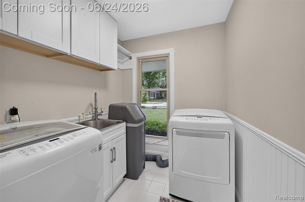 7556 Olde Sturbridge Trail, Clarkston, MI 48348 — Photo 13