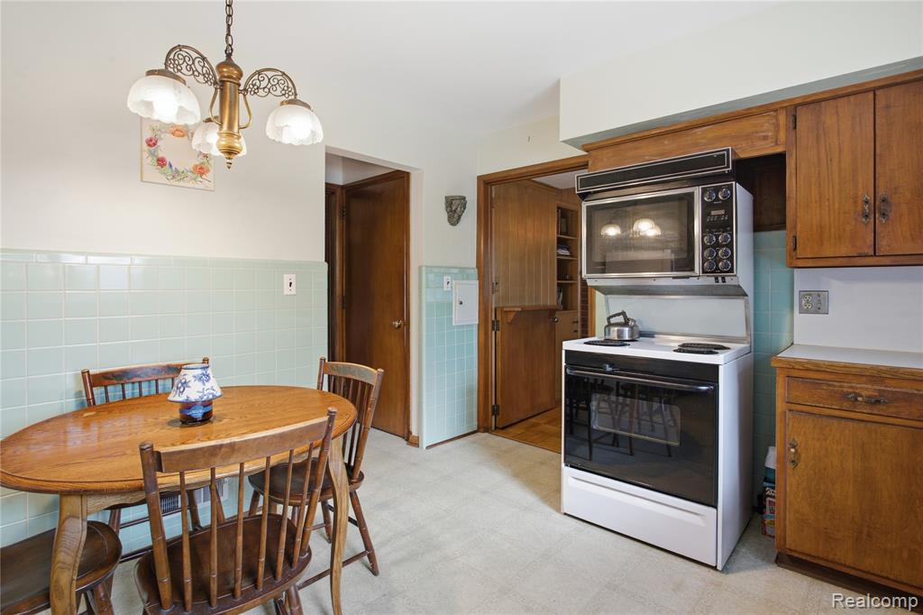 1956 Beverly Boulevard, Berkley, MI 48072 — Photo 18