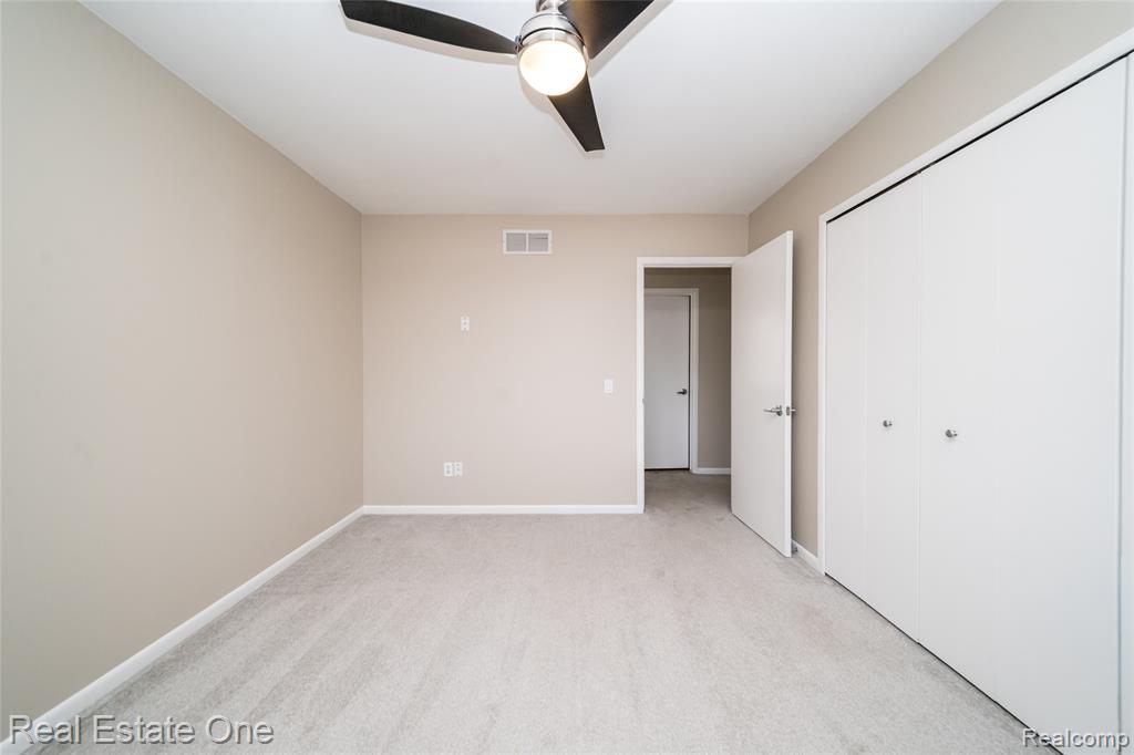 6427 RICHARD Run, 10, West Bloomfield, MI — Photo 27