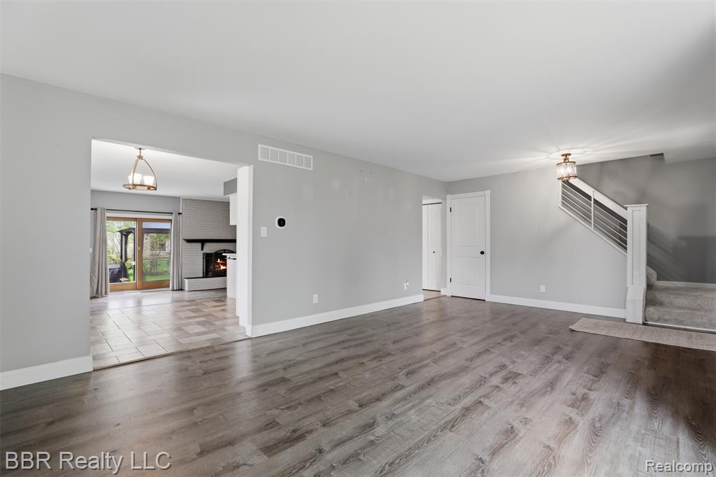4680 Forest Lane, Trenton, MI 48183 — Photo 6