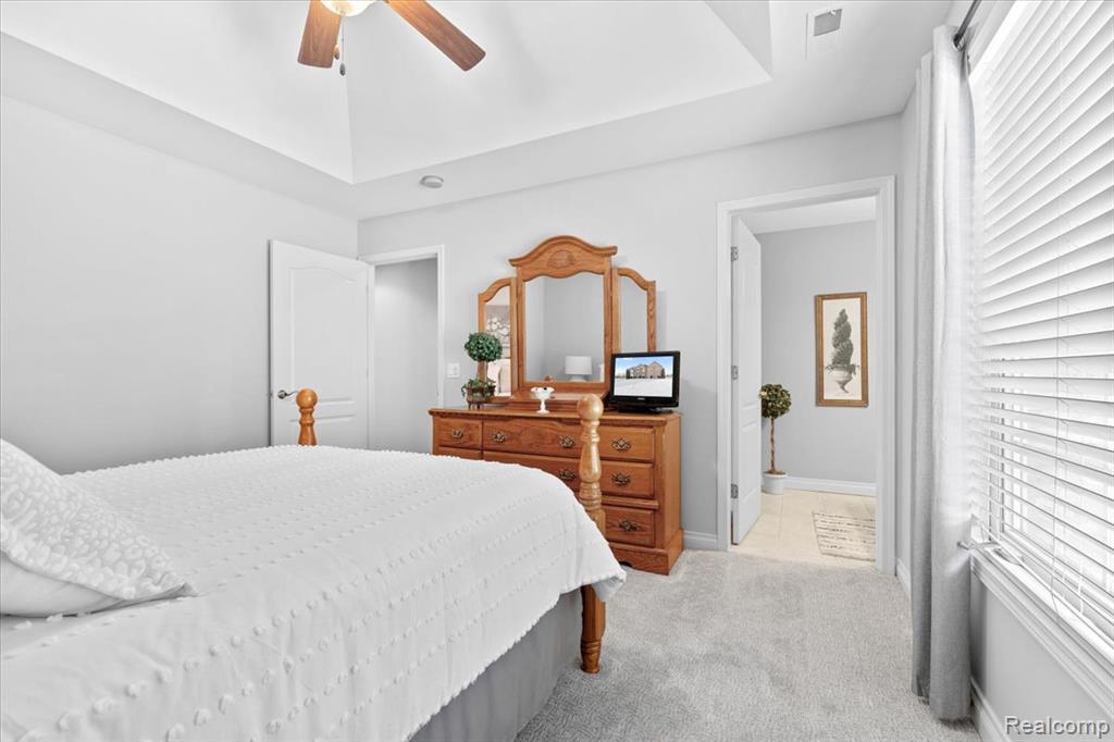 26035 Red Wood Drive, New Boston, MI 48164 — Photo 34