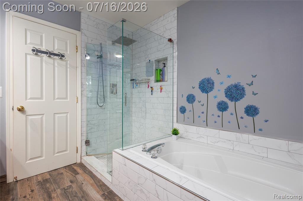 42790 Ledgeview Drive, Novi, MI 48377 — Photo 21