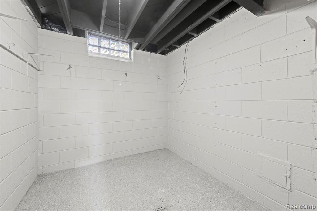 32104 Claeys Drive, Warren, MI 48093 — Photo 30