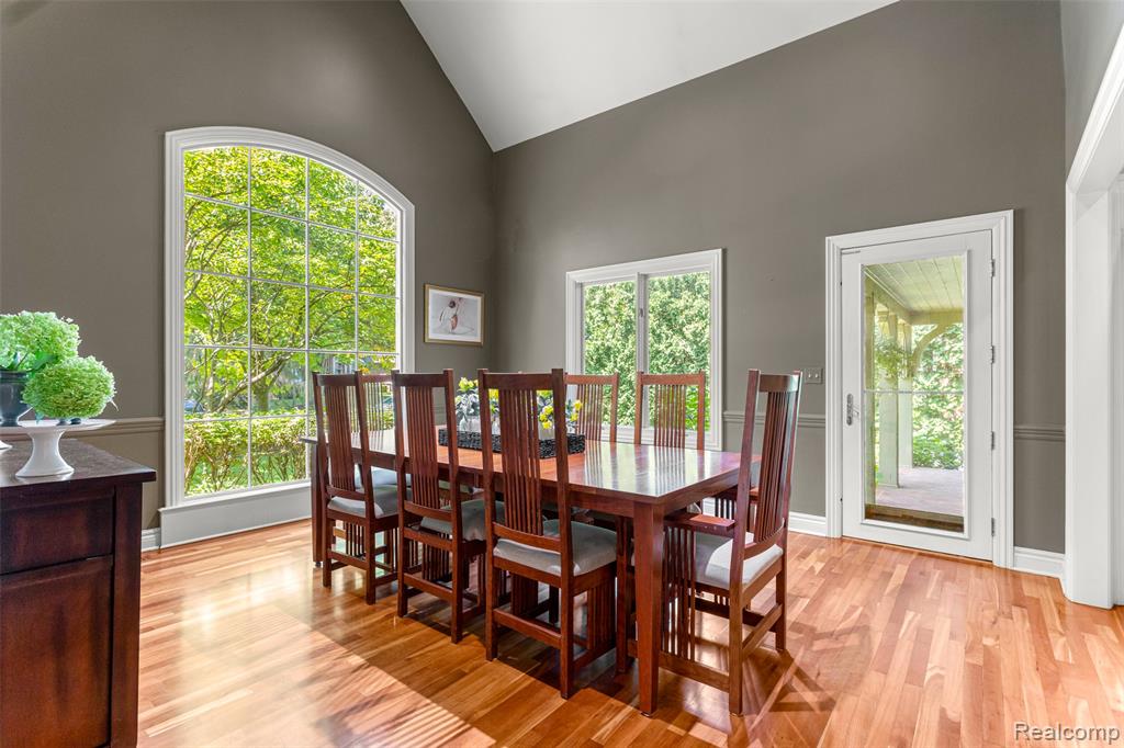 18278 Woodbury Court, Northville, MI 48168 — Photo 12