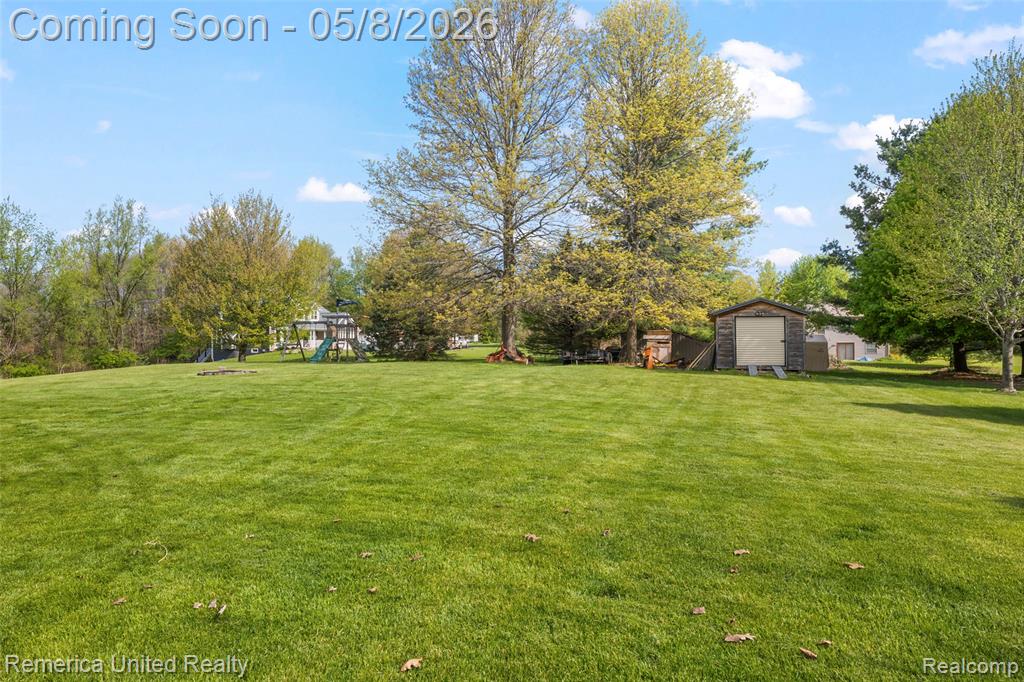 2558 Clivedon Road, Howell, MI 48843 — Photo 14