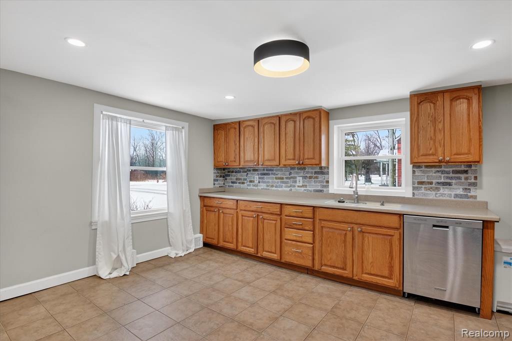 23650 Elwell Road, Belleville, MI 48111 — Photo 15