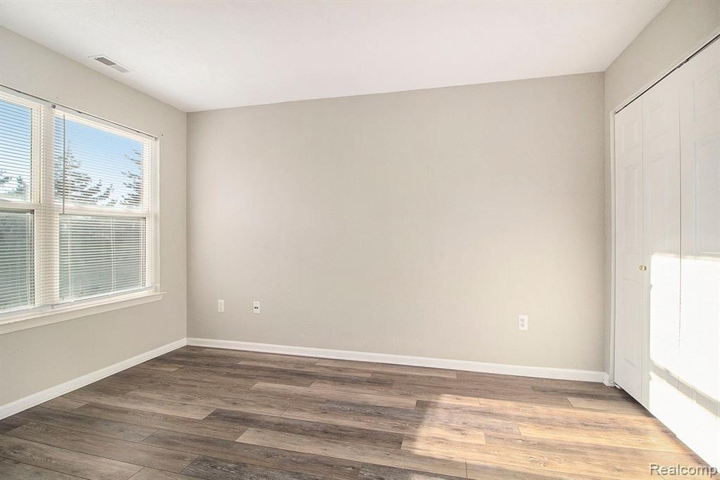 1449 HEATHERWOOD Lane, Ann Arbor, MI 48108 — Photo 7