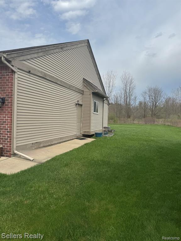 7237 River Rock Drive, Davison, MI 48423 — Photo 23