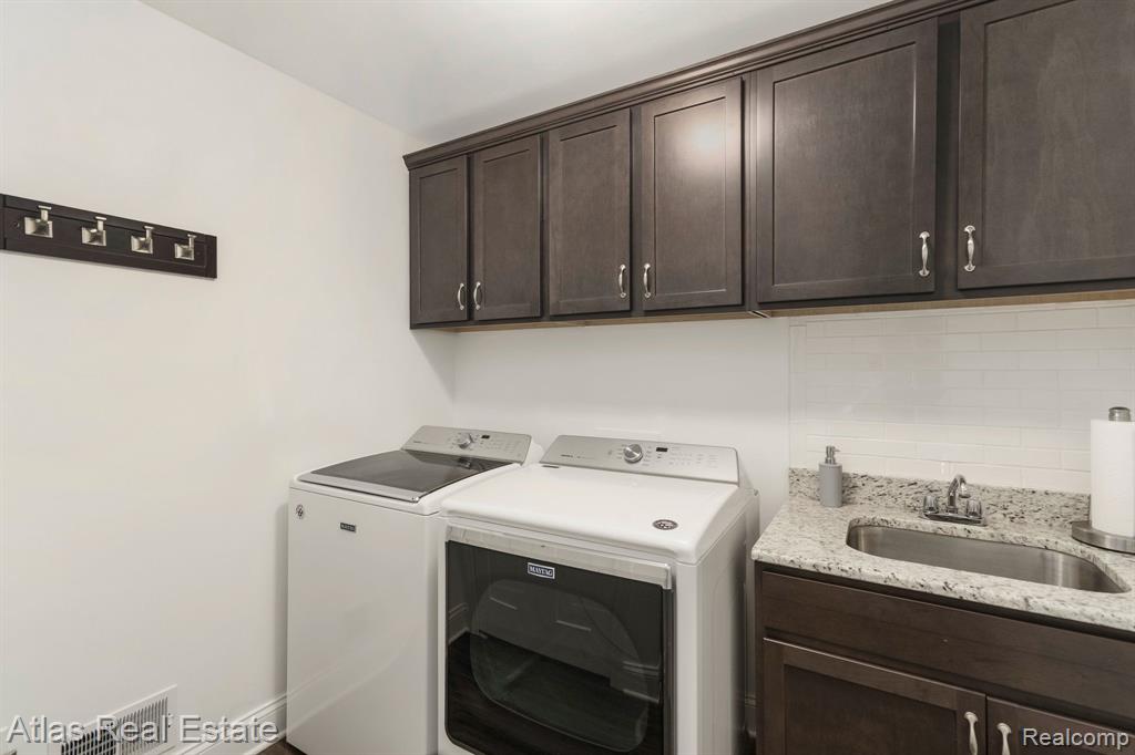 5053 HIDDEN RIDGE Drive, Metamora, MI 48455 — Photo 27