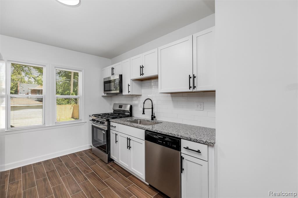 7505 E Robinwood Street, Detroit, MI 48234 — Photo 5