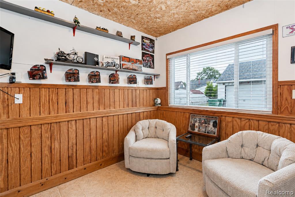 6041 Gilman Street, Garden City, MI — Photo 24