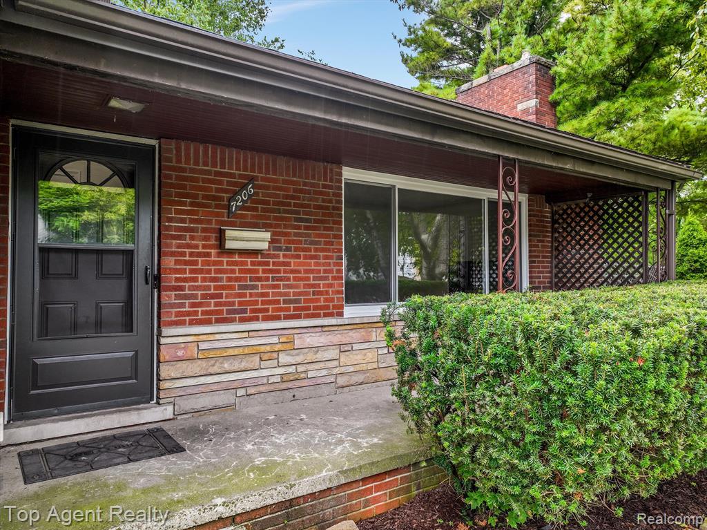 7206 YACHT Avenue, Warren, MI 48091 — Photo 6