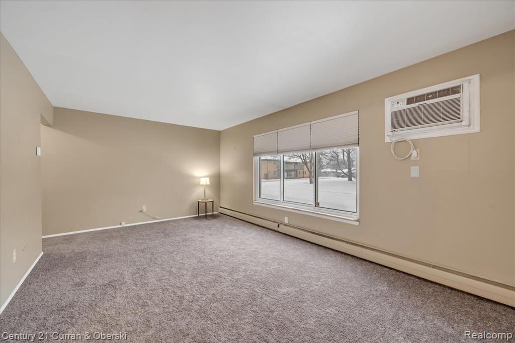 4625 Leafdale Avenue, 1, Royal Oak, MI 48073 — Photo 6