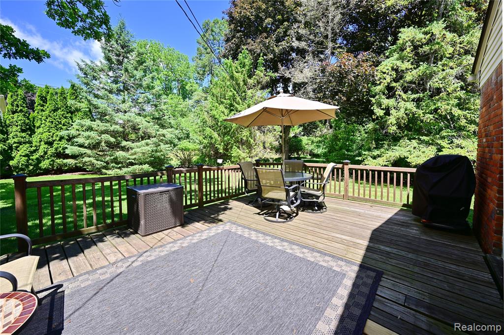 5888 Pentland Road, Bloomfield Hills, MI 48301 — Photo 31