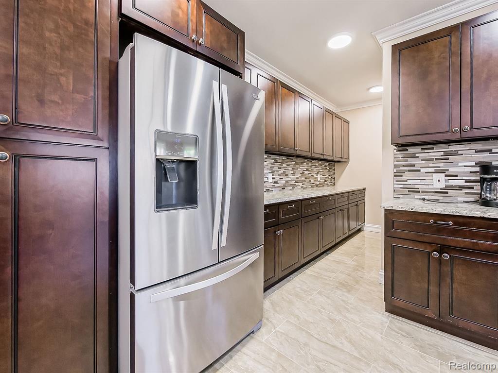 6265 BRANFORD Drive, West Bloomfield, MI — Photo 41