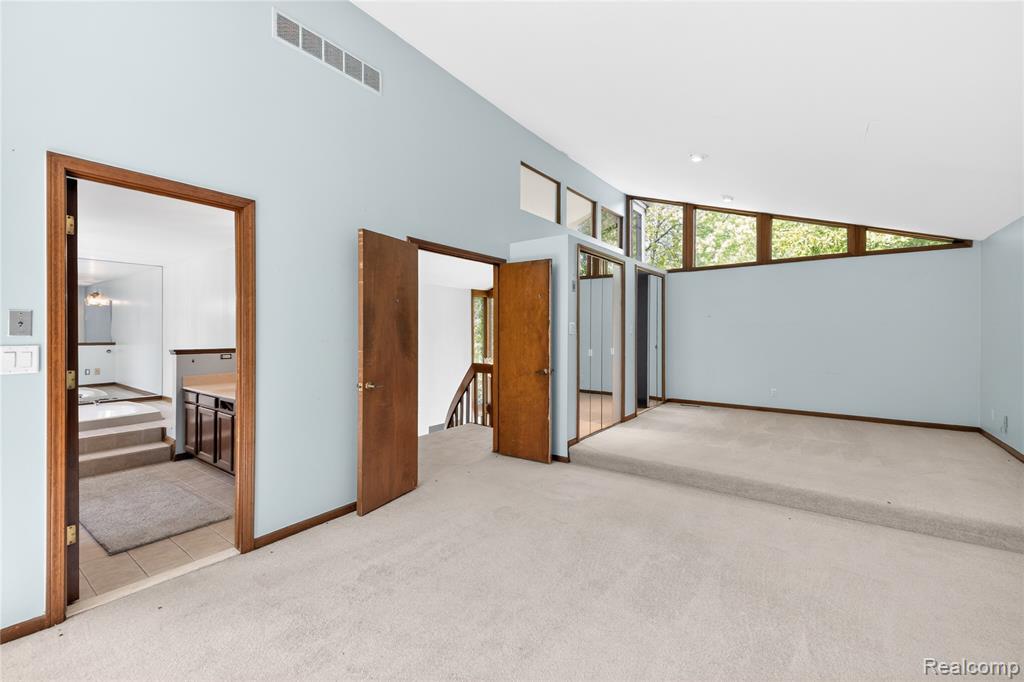 8027 Berkshire Drive, Grosse Ile, MI 48138 — Photo 22