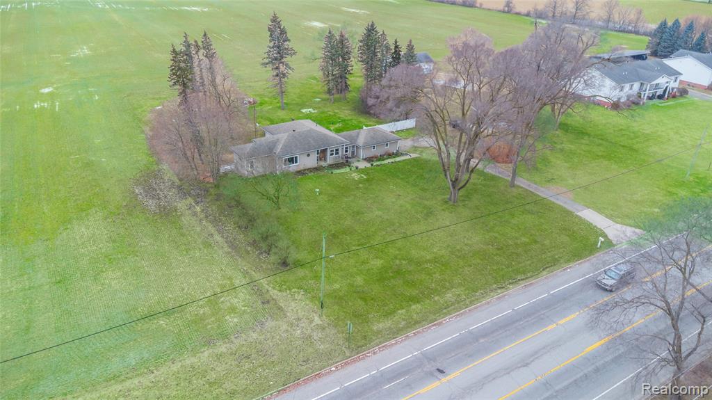 2375 W Mount Morris Road, Mount Morris, MI 48458 — Photo 27