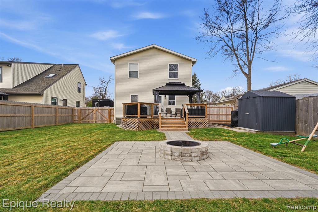11605 Elmdale Road, Whitmore Lake, MI 48189 — Photo 24