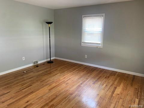 932 Amelia Avenue, Royal Oak, MI 48073 — Photo 8