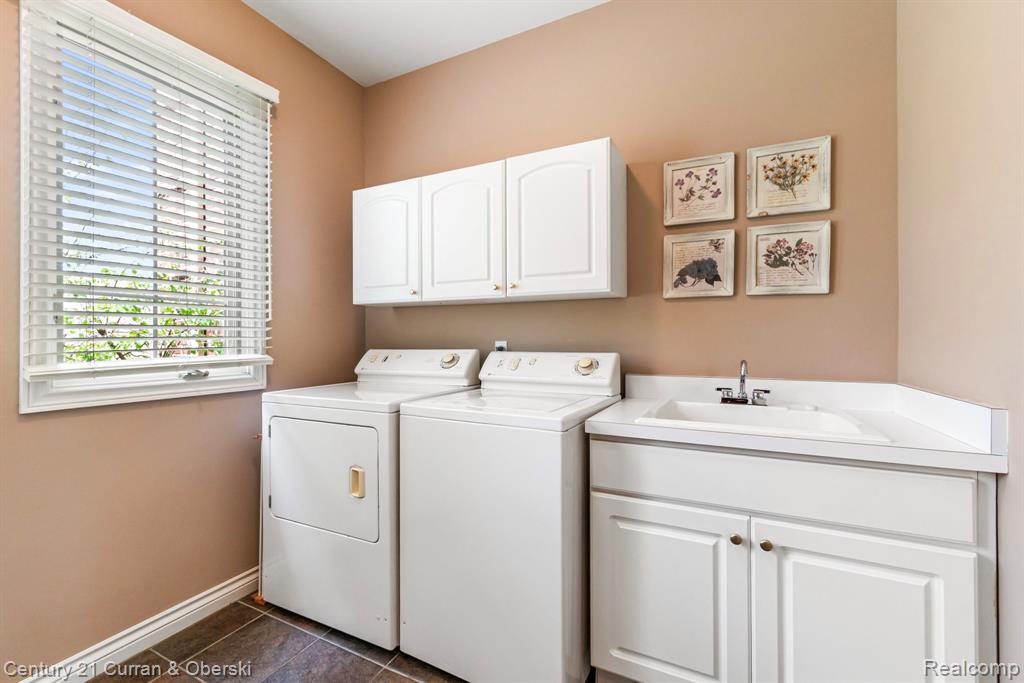 17784 Stonebrook Court, Northville, MI 48168 — Photo 42