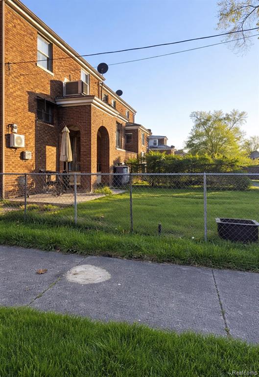 11101 College Street, Detroit, MI 48205 — Photo 3